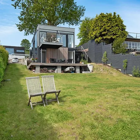 Herewardus - 10m To The Fjord By Interhome Дом отдыха Бёркоп